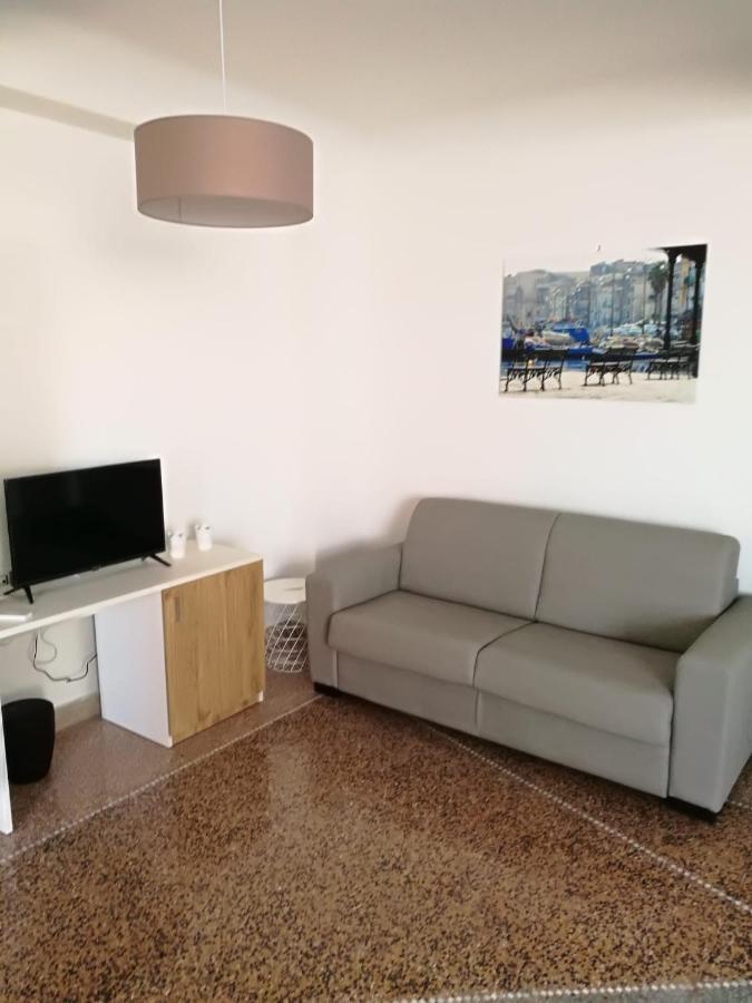 SETTIMO SOLE Affitta Camere Taranto Esterno foto