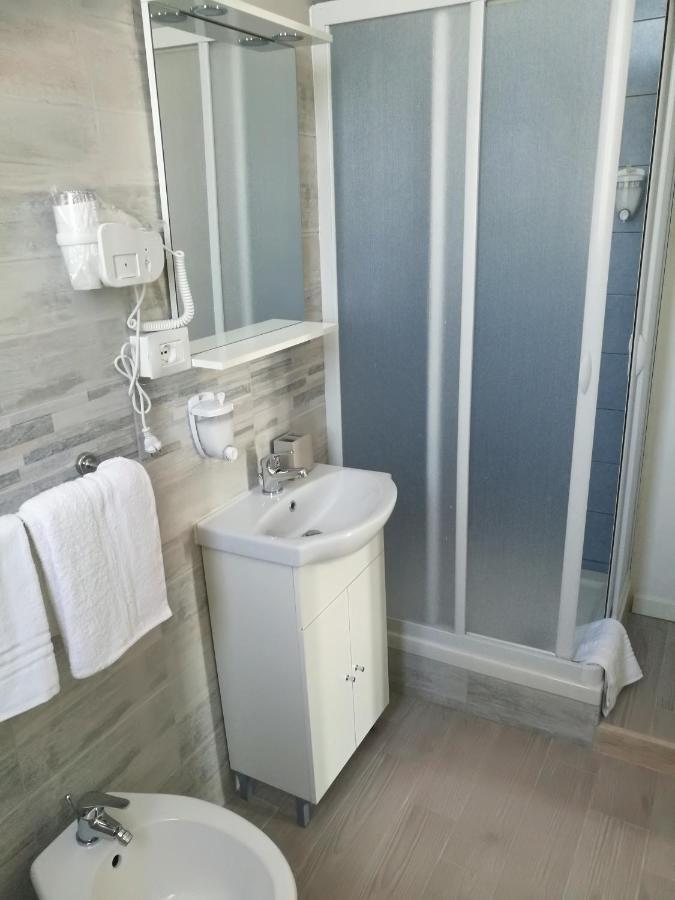 SETTIMO SOLE Affitta Camere Taranto Esterno foto